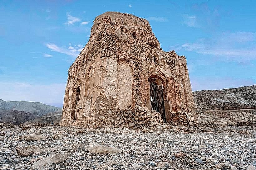Bibi Maryam's Tomb Qalhat