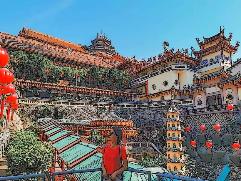 Clock Tower at Kek Lok Si