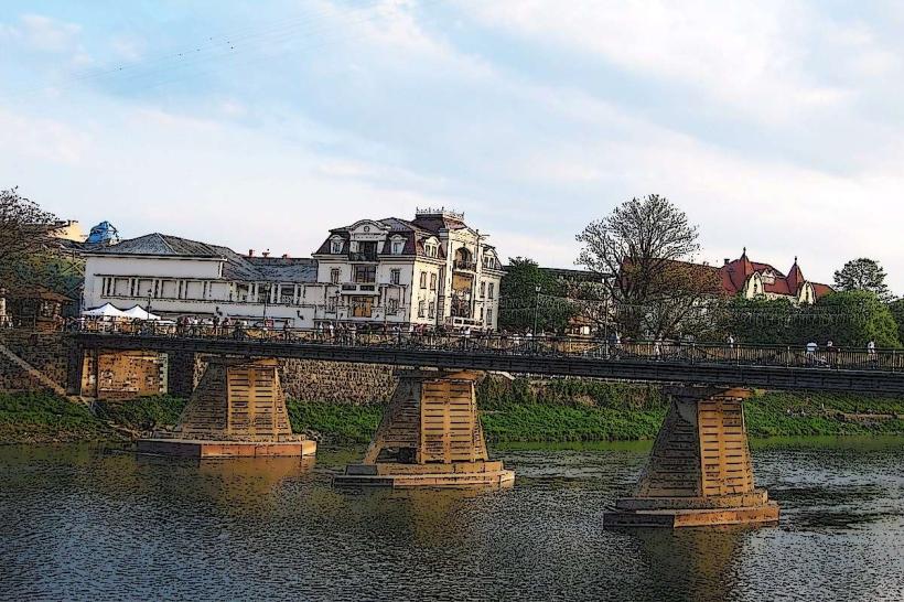 Uzhhorod Bridge