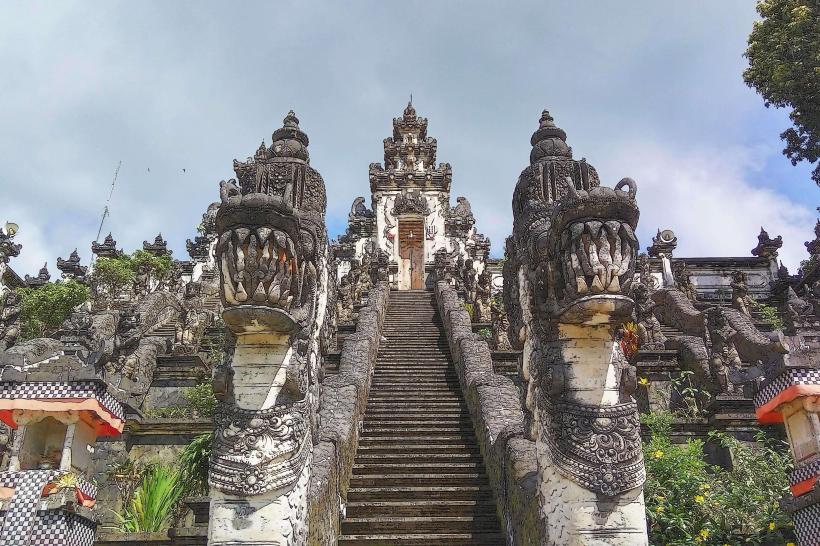 Pura Luhur Lempuyang