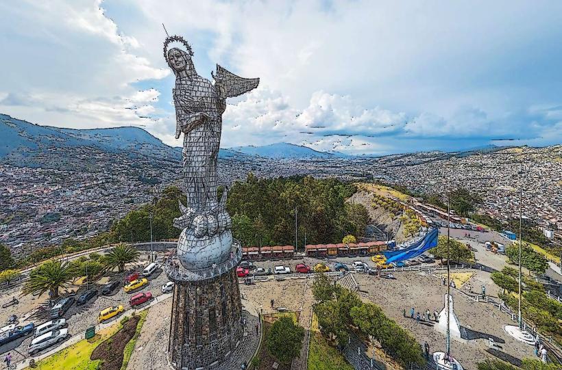 La Virgin del Panecillo