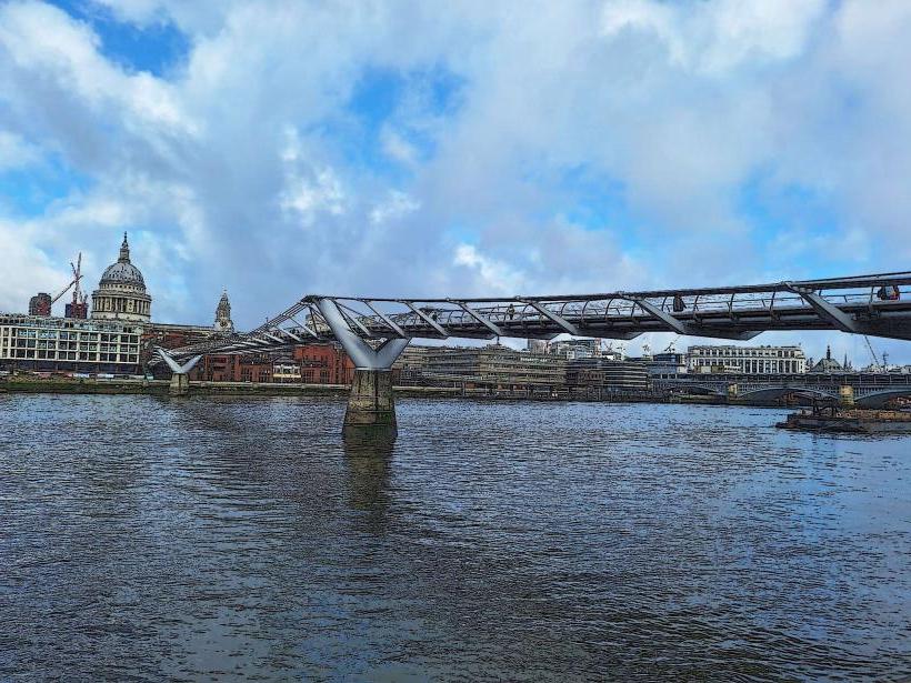 Millennium Bridge