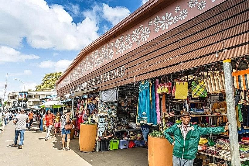 Quatre Bornes Market