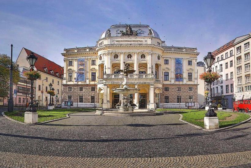Slovak National Theatre