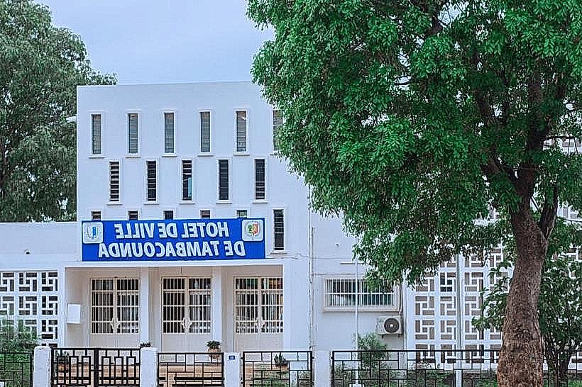 Hotel de Ville (City Hall)