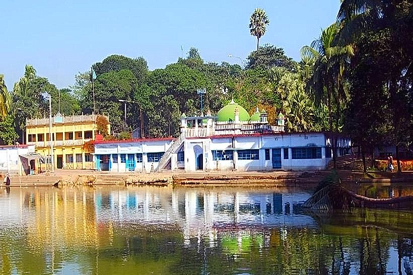 Bayezid Bostami Shrine