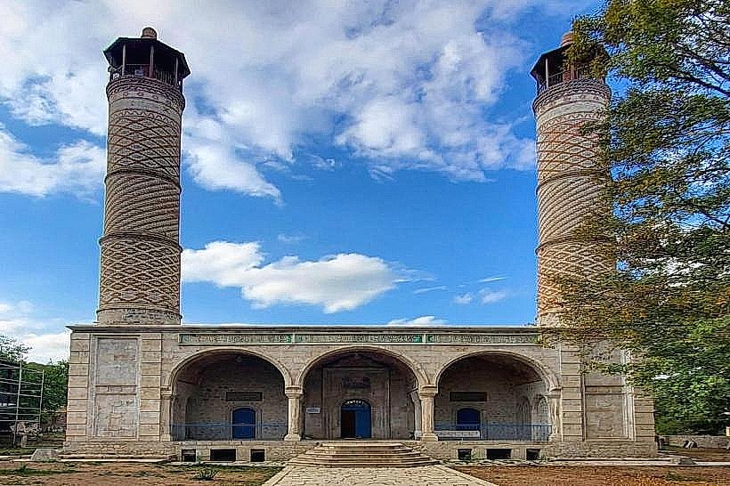 Yukhari Govhar Agha Mosque