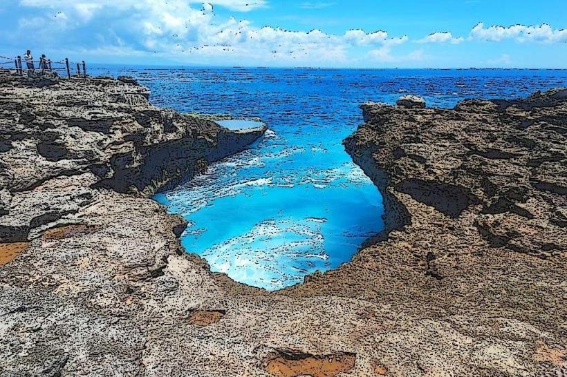 Nusa Lembongan Devil's Tear