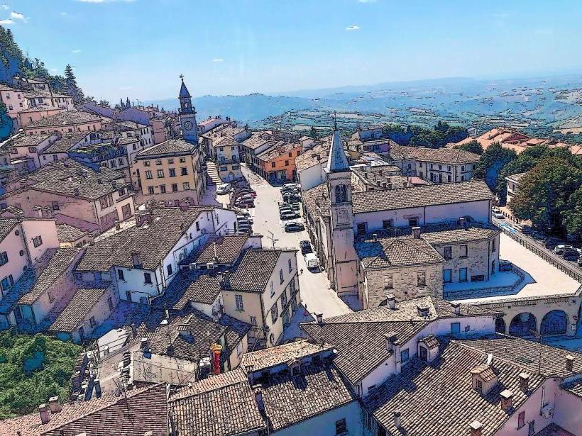 Borgo Maggiore Plaza