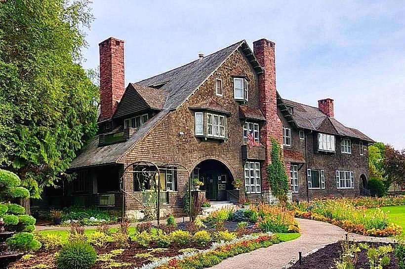 Conrad Mansion Museum