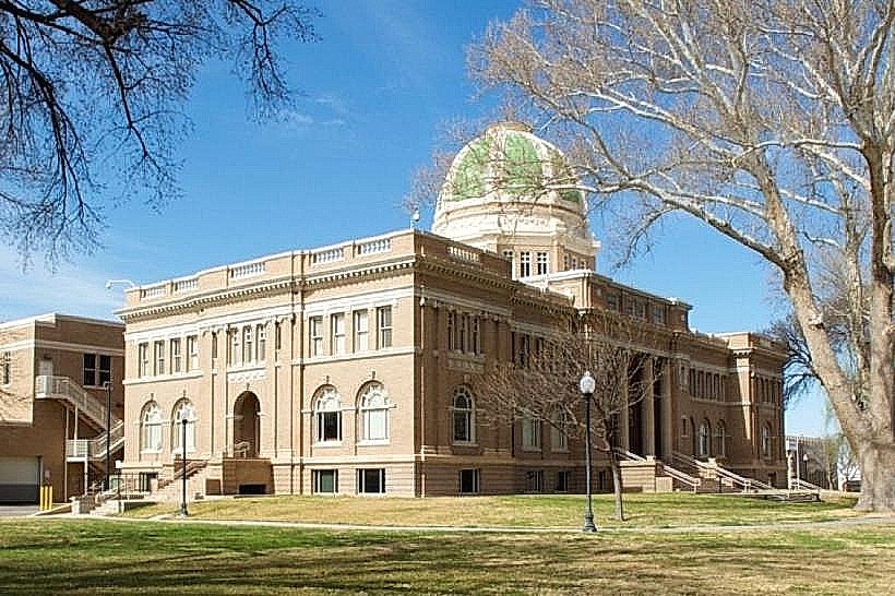 Chaves County Courthouse
