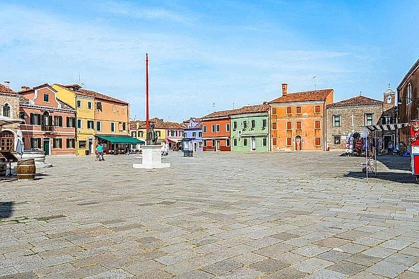 Piazza Baldassarre Galuppi