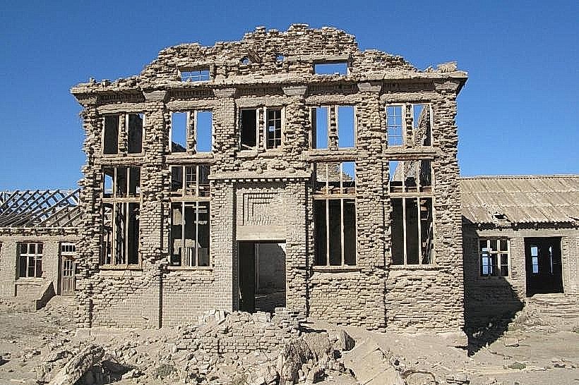 Elizabeth Bay Ghost Town