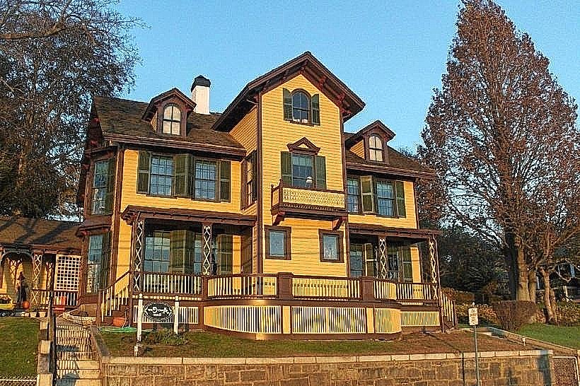 Avery-Copp House Museum