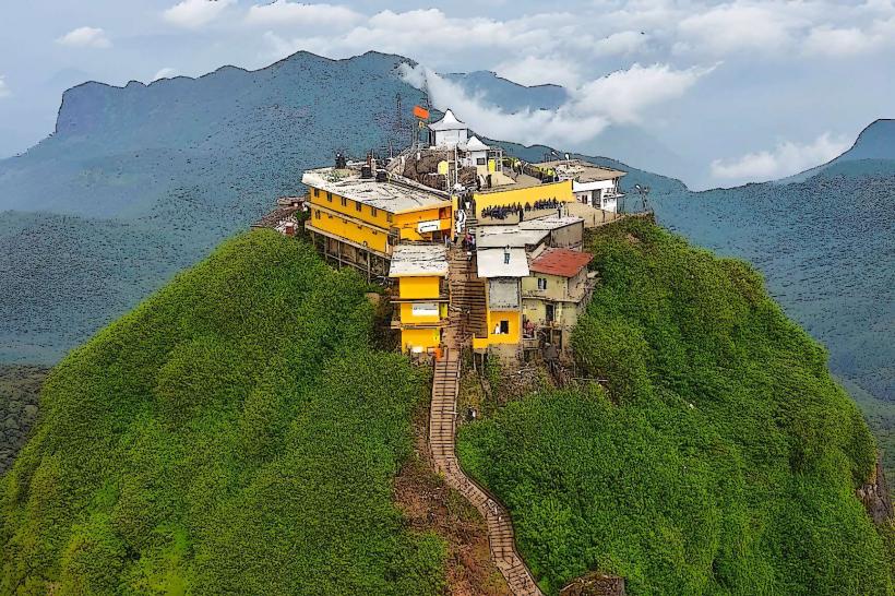 Adam’s Peak (Sri Pada)
