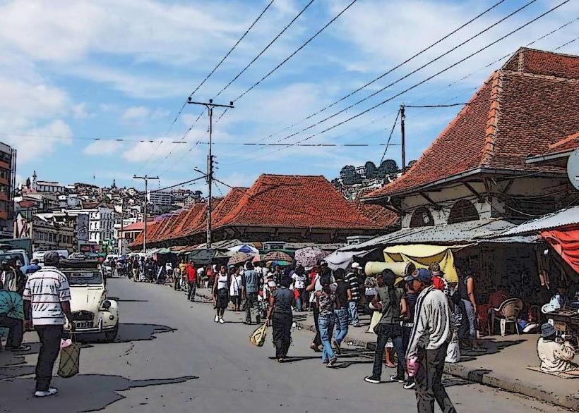 Analakely Market