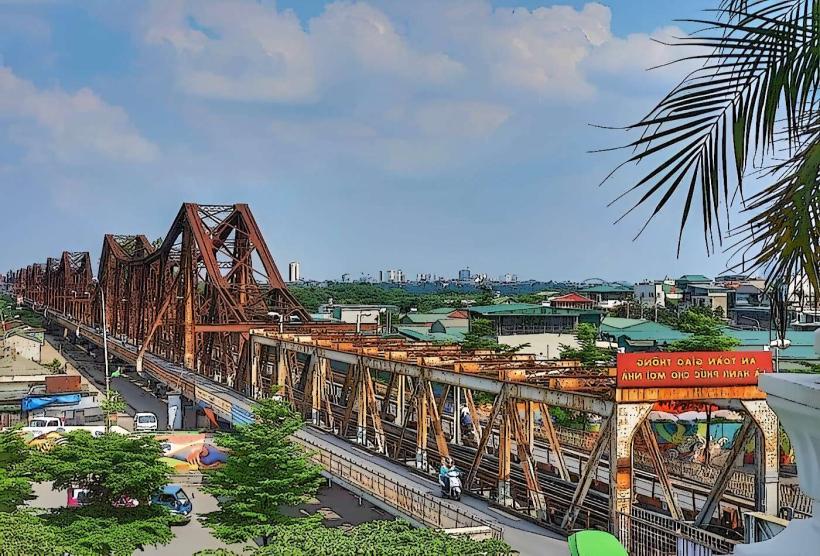 Long Bien Bridge