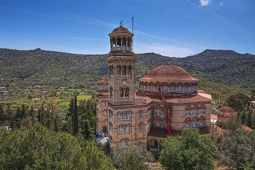 Agios Nektarios Monastery
