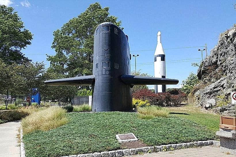 Submarine Force Museum & USS Nautilus