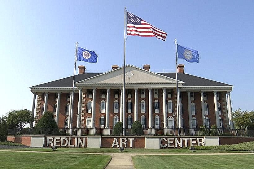 Redlin Art Center