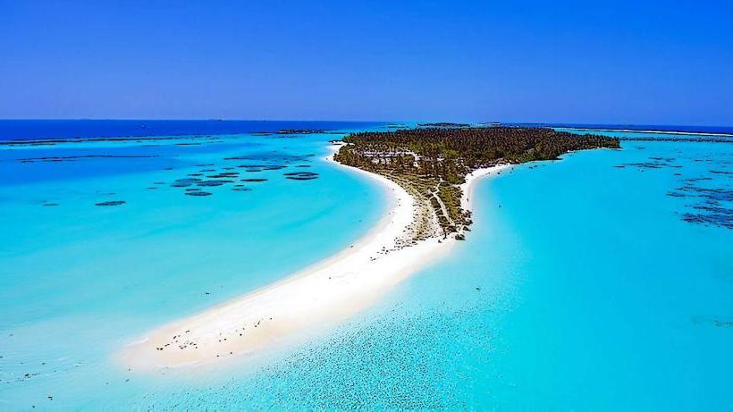 Nalaguraidhoo Island