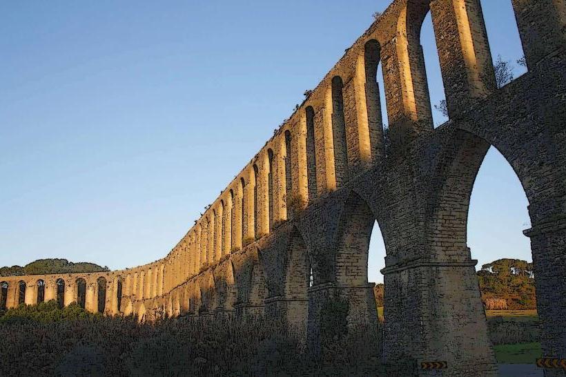 Aqueduct of Pegões