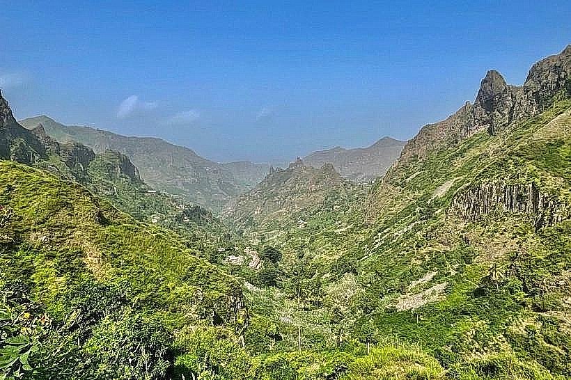 Serra Malagueta National Park