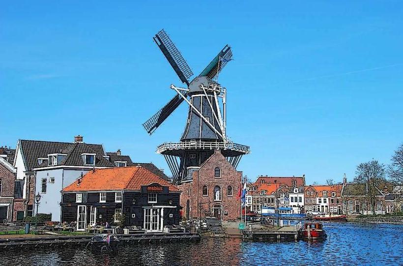 Molen De Adriaan