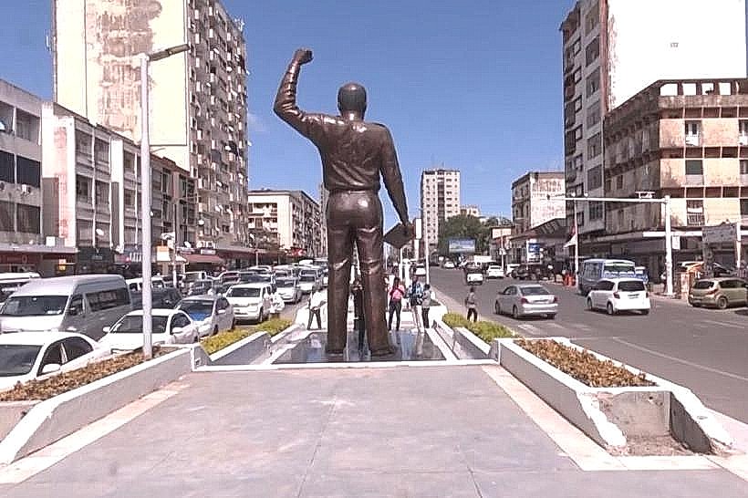Eduardo Mondlane Square