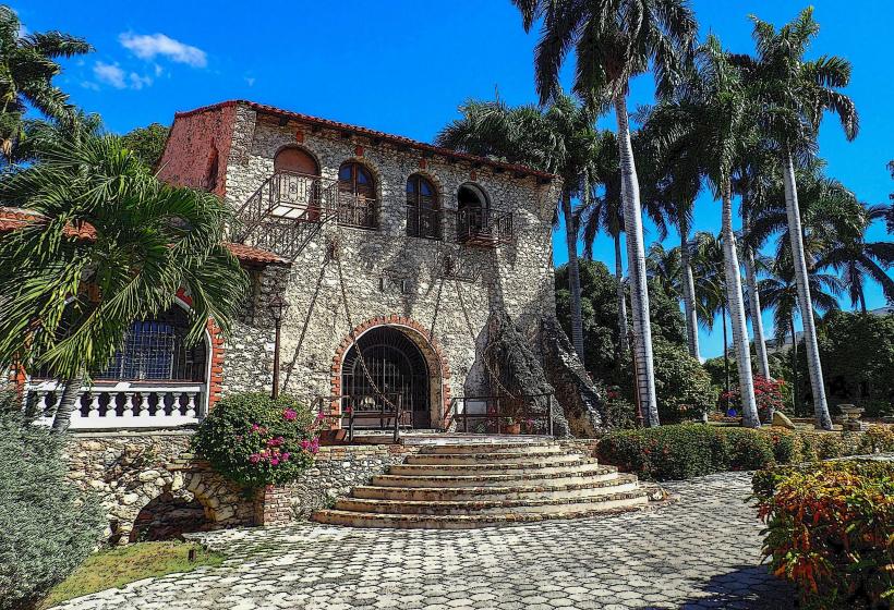 Ogier-Fombrun Museum