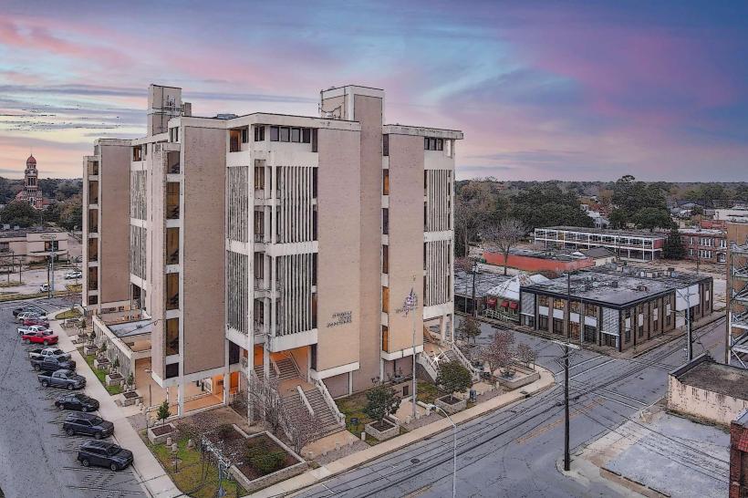 Lafayette Parish Courthouse