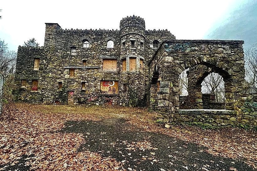 Hearthstone Castle Ruins