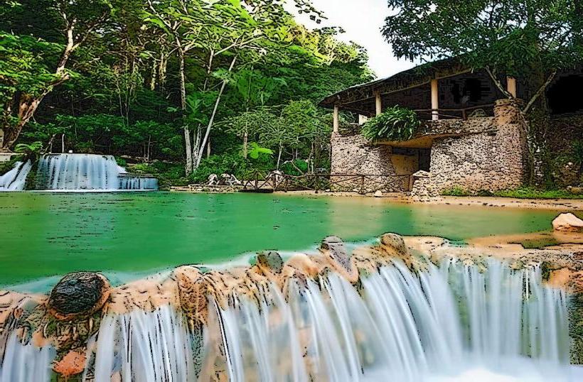 Cano Hondo Eco-Lodge