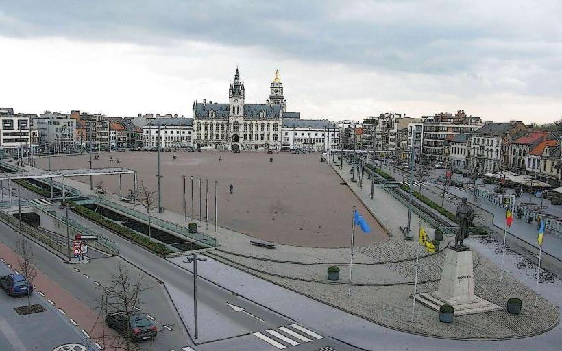 Sint-Niklaas Market Square