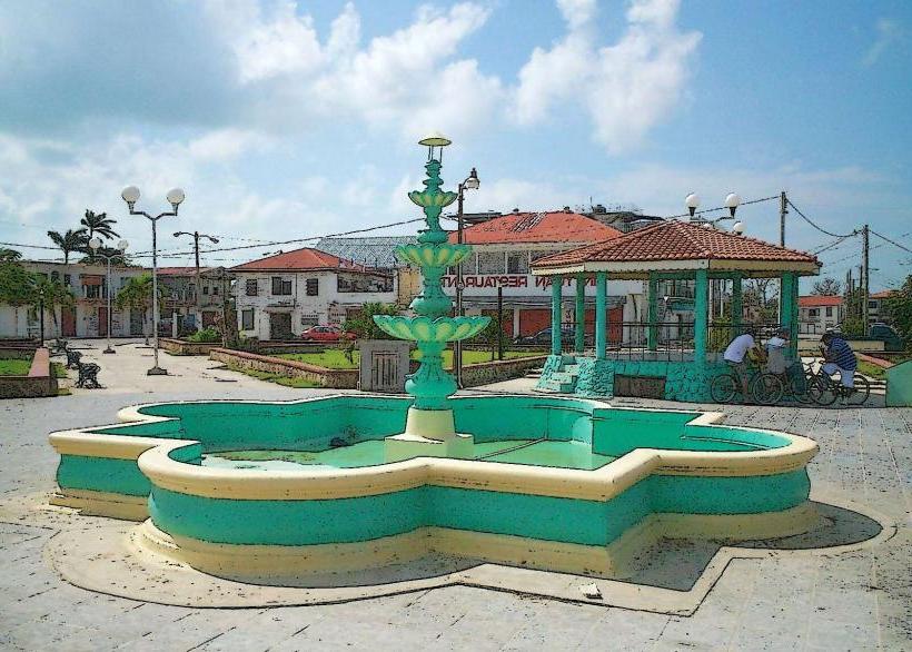 Corozal Fountain