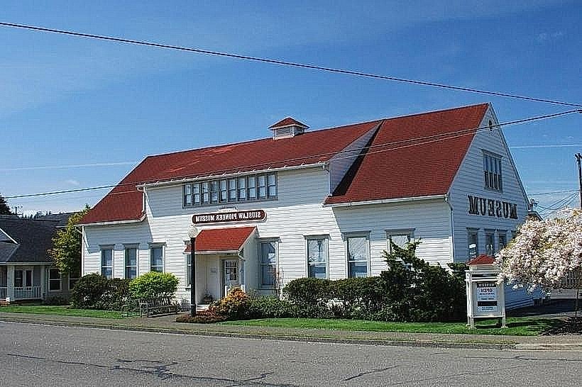 Siuslaw Pioneer Museum