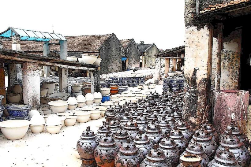 Bat Trang Pottery Village