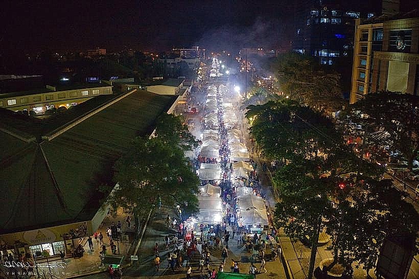 Roxas Night Market