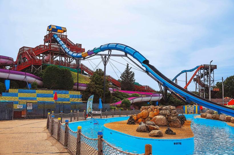 Pirates Plunge Water Park
