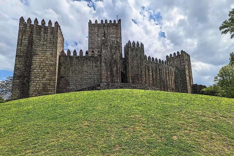 Guimarães Castle