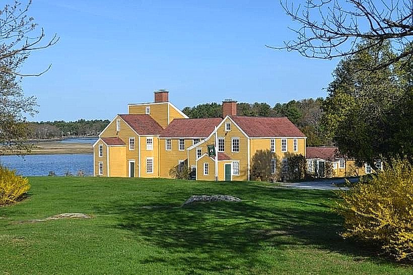 Wentworth-Coolidge Mansion