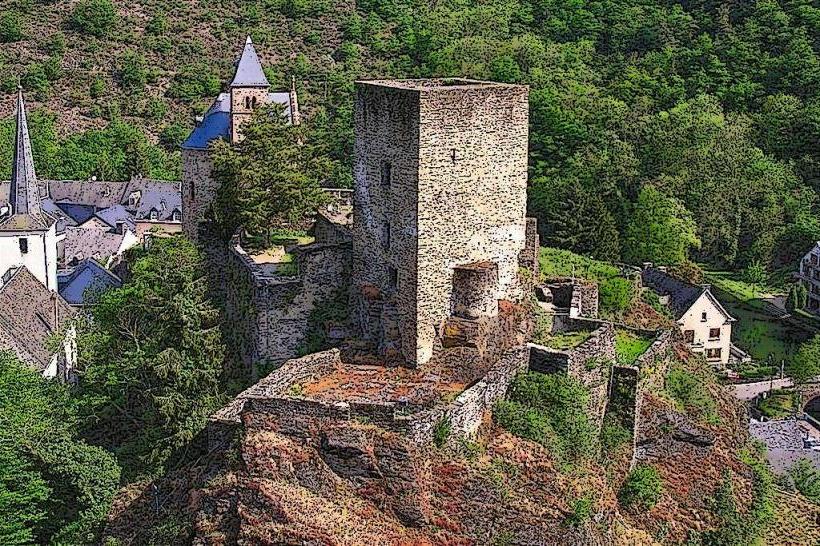 Esch-sur-Sûre Castle