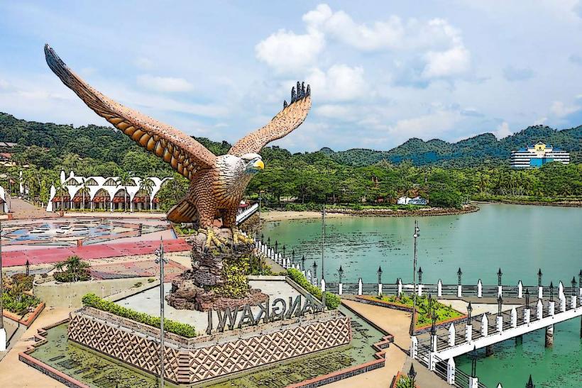 Eagle Square (Dataran Lang)