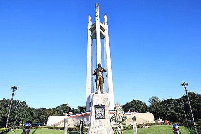 Quezon Memorial Circle