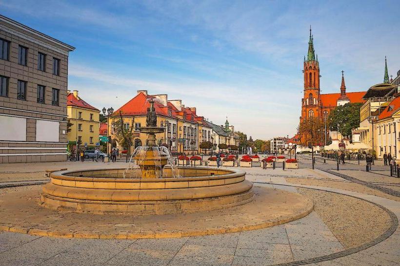 Kosciuszko Market Square