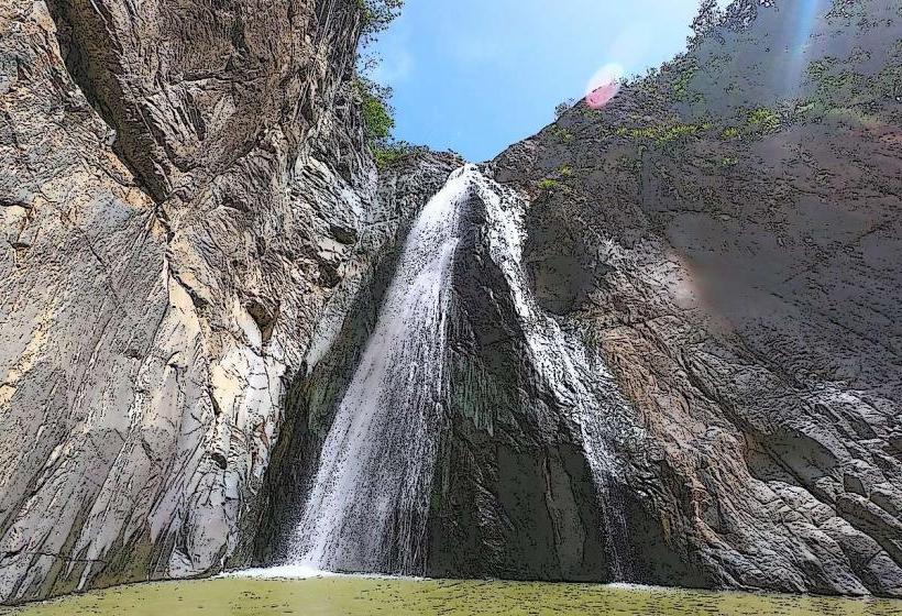 Salto de Jimenoa Waterfalls
