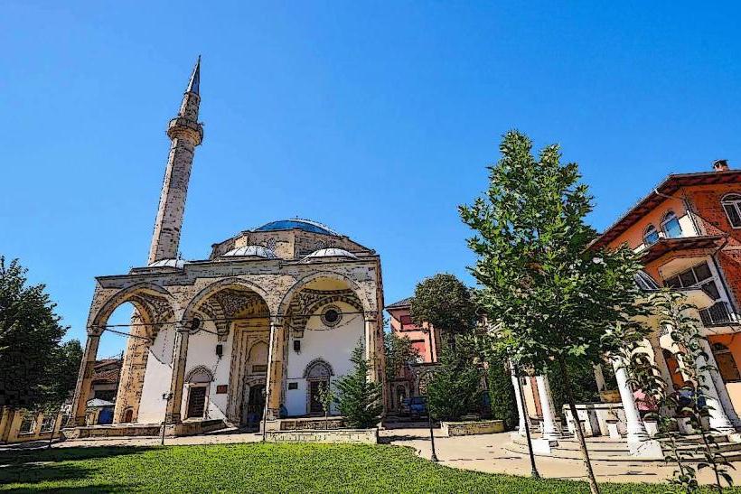 Imperial Mosque (Xhamia e Madhe)