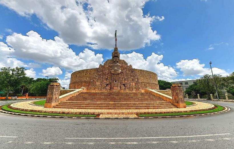 Monumento a la Patria