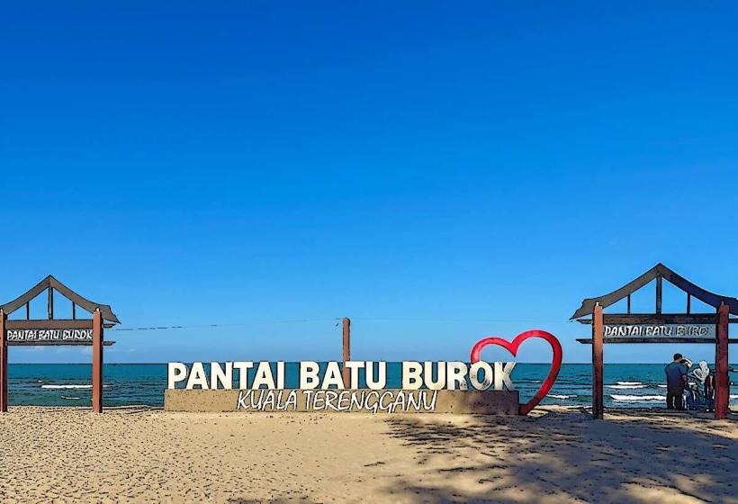 Batu Buruk Beach