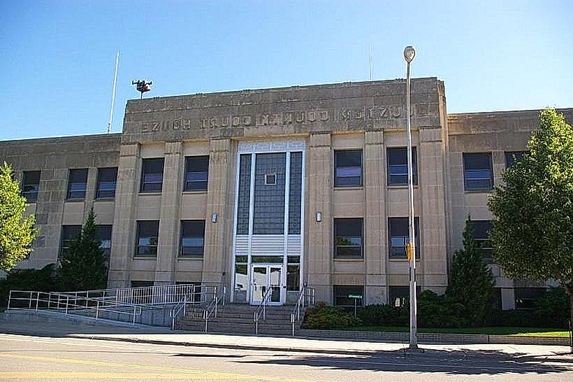 Custer County Courthouse